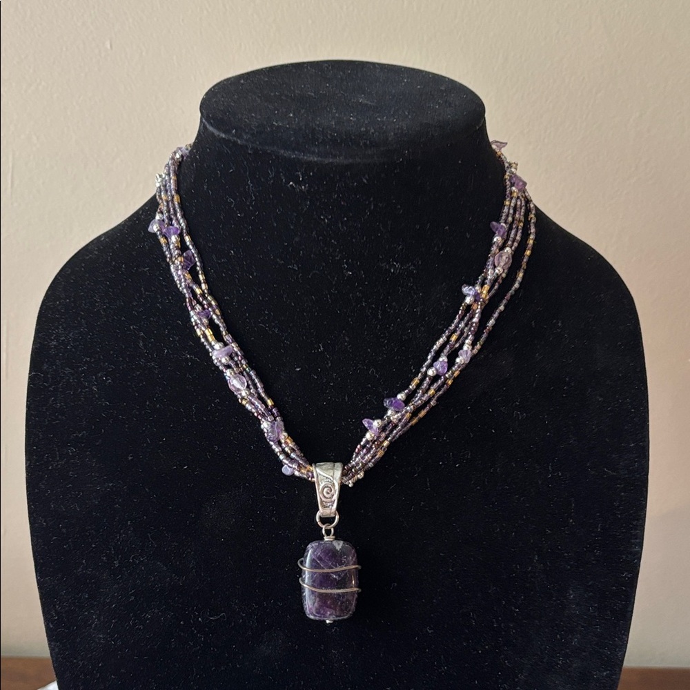 Elegant Purple Beaded Necklace with Stone Pendant